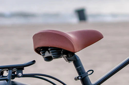 Spring-mounted saddle